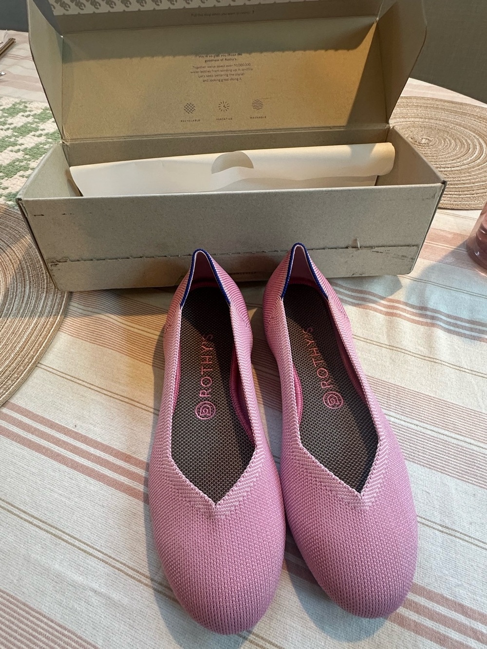 *New w box* Rothy's Pink Knit Ballet Flats (begonia) size 9- fit like 8.5
